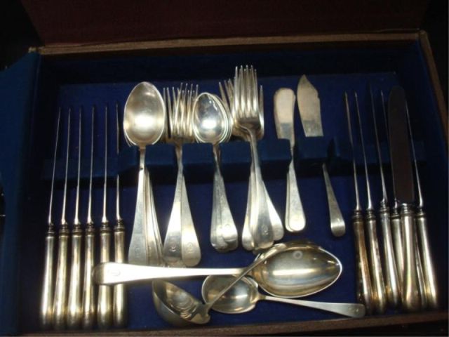 Appraisal: Gorham sterling flatware A large set of assorted flatware has