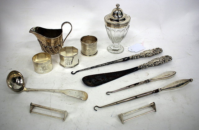 Appraisal: A GROUP OF SILVER AND OTHER ITEMS to include a