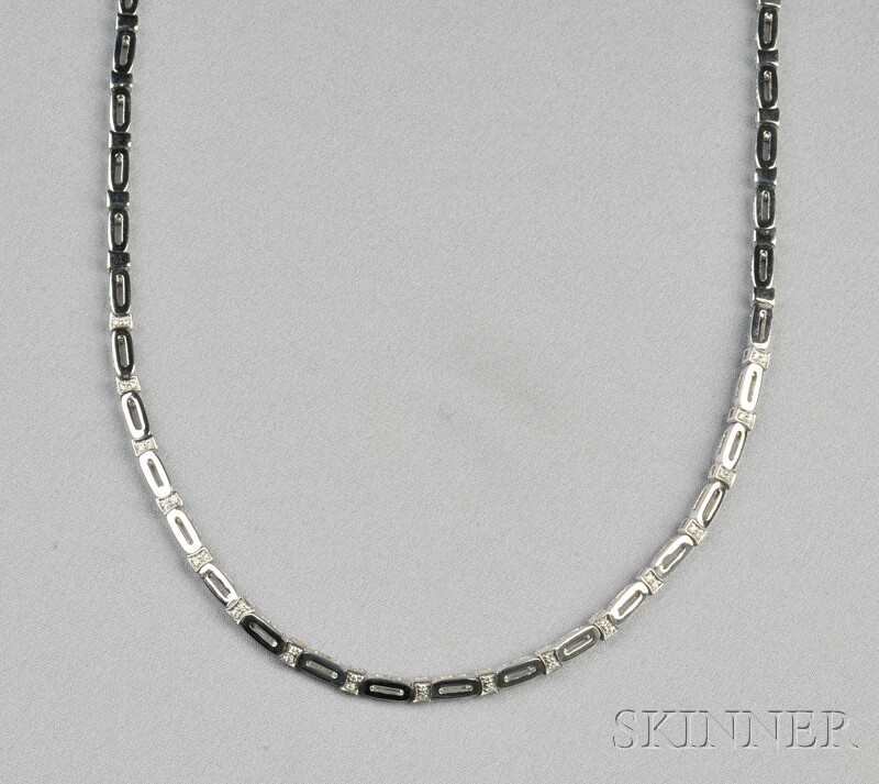 Appraisal: kt White Gold and Diamond Necklace Salavetti composed of oval