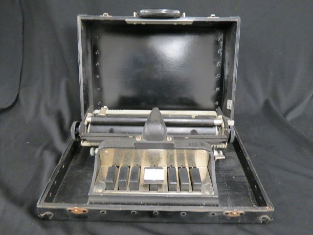 Appraisal: Unusual Typewriter Type Machine Braille typewriter