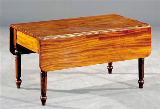 Appraisal: Federal mahogany drop-leaf table circa rectangular top with drop leaves