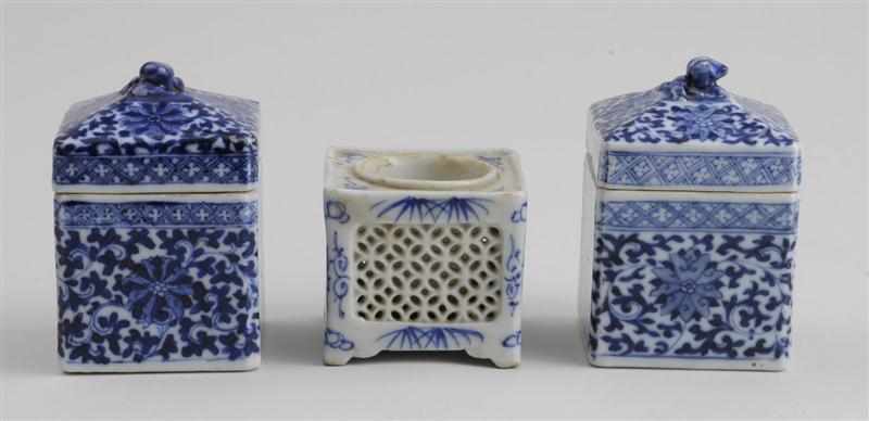 Appraisal: TWO SIMILAR CHINESE BLUE AND WHITE INKWELLS AND COVERS AND