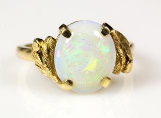 Appraisal: Opal and k yellow gold ring Opal and k yellow