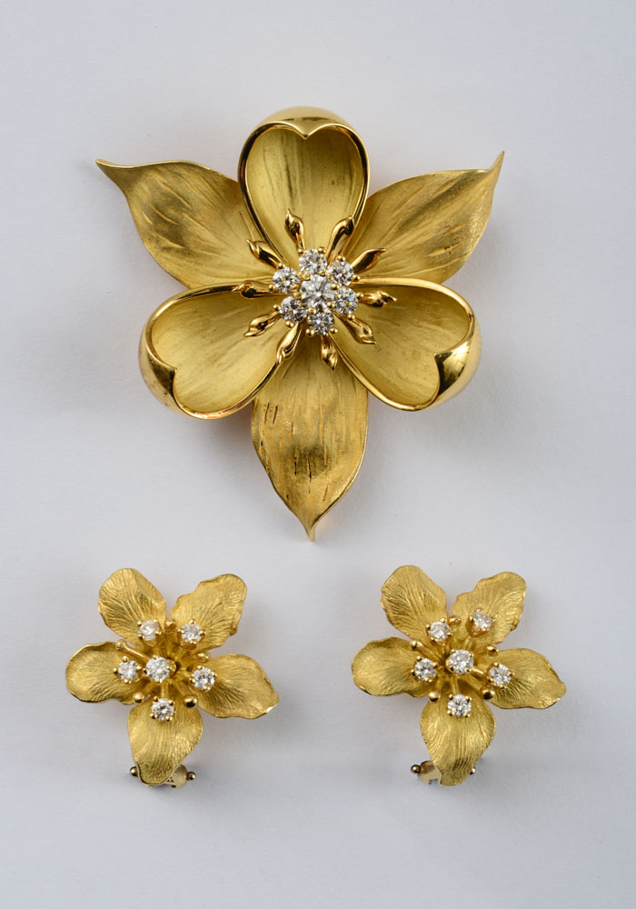 Appraisal: K GOLD AND DIAMOND BROOCH AND PAIR OF EARCLIPS TIFFANY