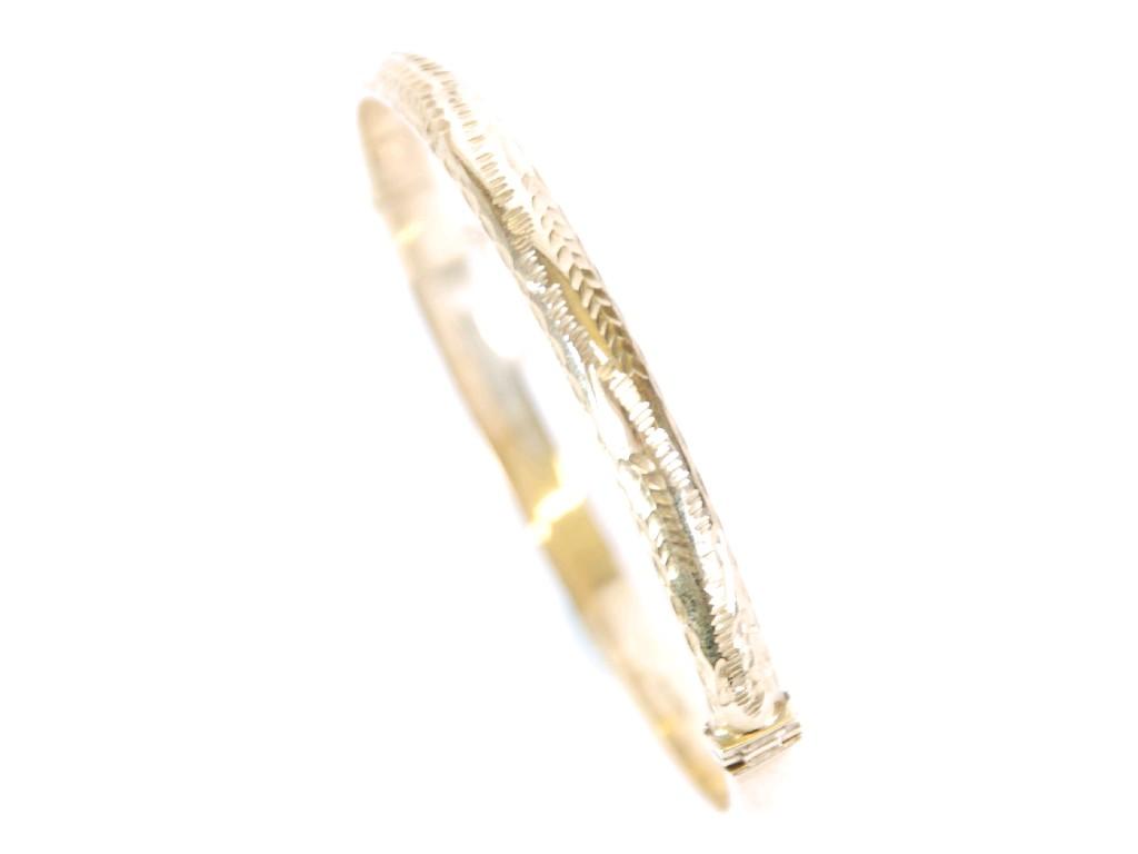 Appraisal: ct GOLD STIFF BANGLE gms EST -