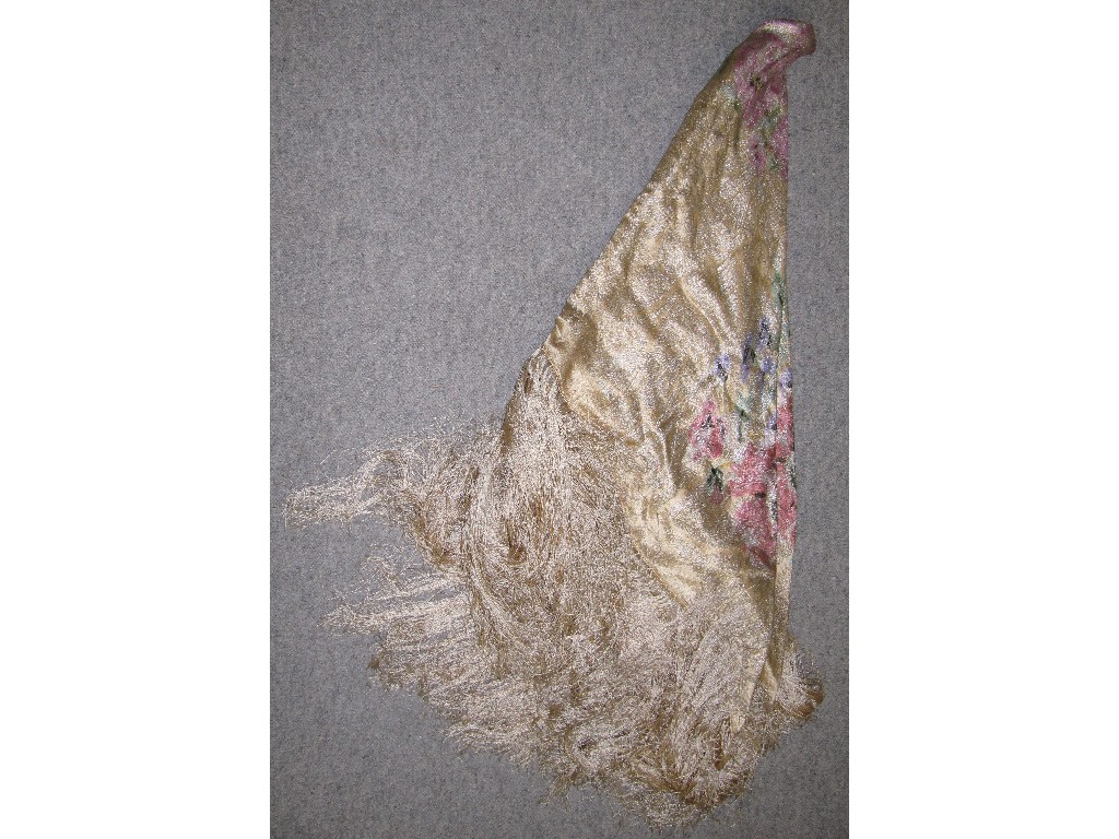 Appraisal: Fringed shawl