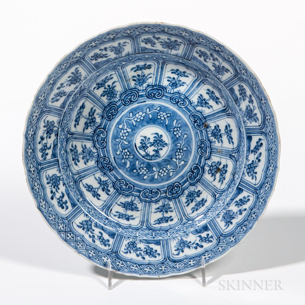 Appraisal: Export Blue and White Dish Export Blue and White Dish