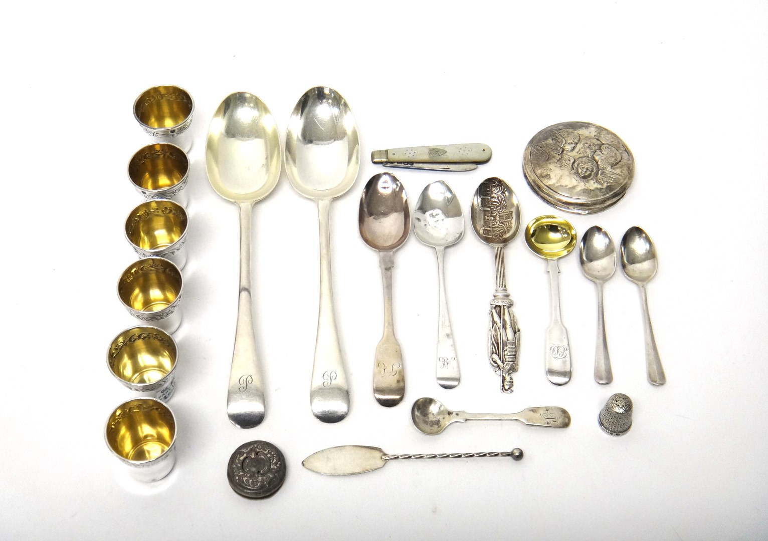 Appraisal: Silver comprising a pair Old English pattern tablespoons six further