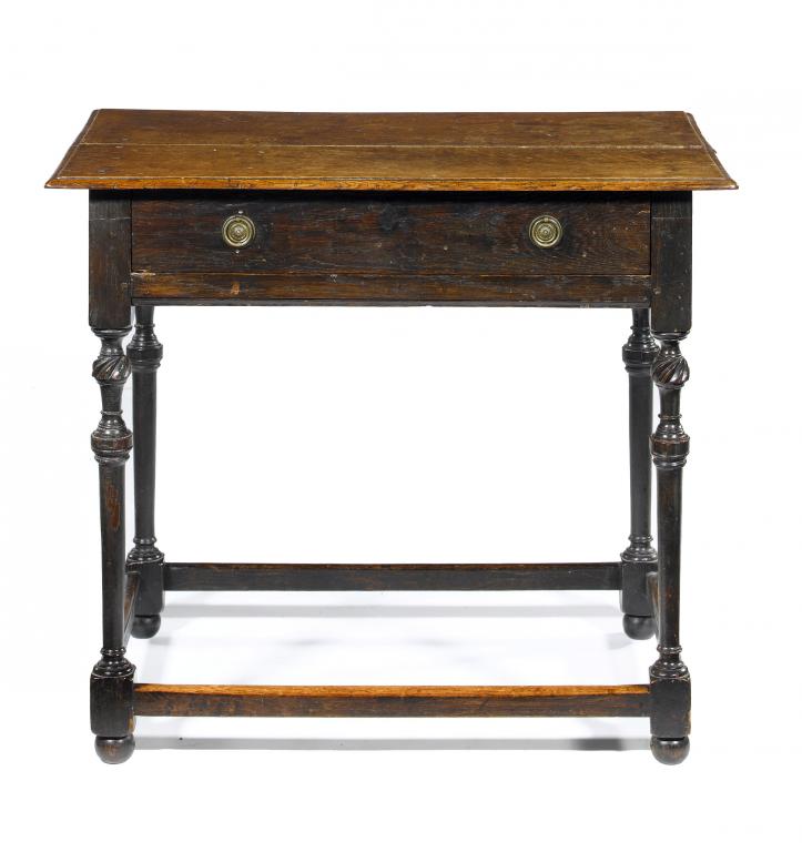 Appraisal: AN ENGLISH JOINED OAK TABLE the rectangular boarded top fitted