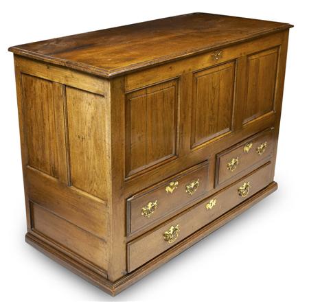 Appraisal: GEORGE II OAK MULE CHEST CIRCA the moulded hinged lid