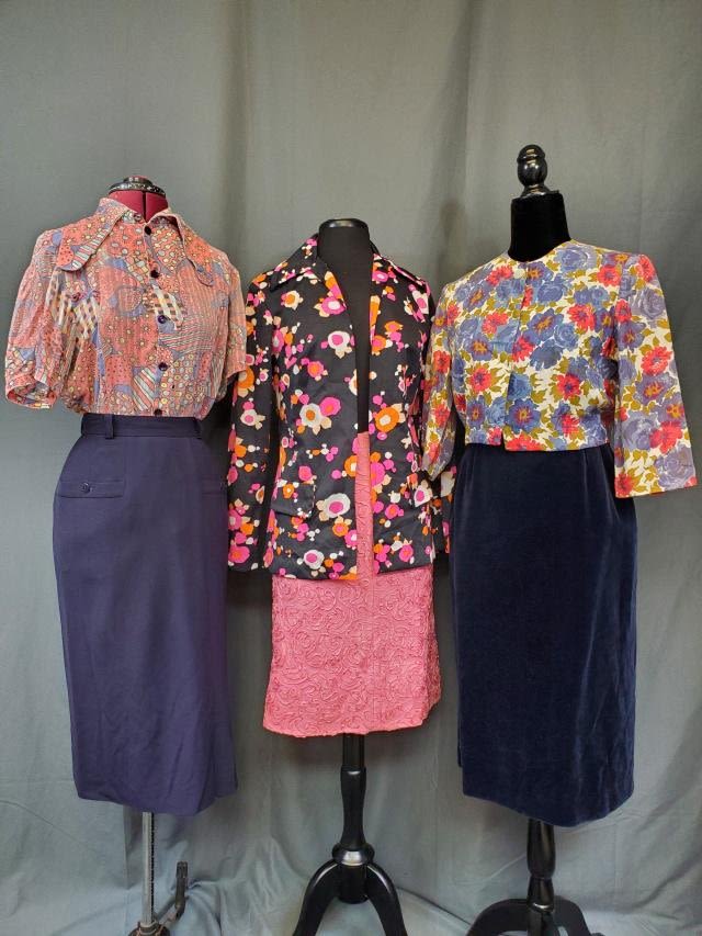 Appraisal: vintage pieces of ladies clothing including skirts a blouse and