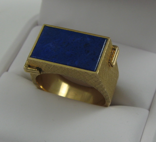 Appraisal: MAN'S LAPIS LAZULI AND FOURTEEN KARAT GOLD RING set with