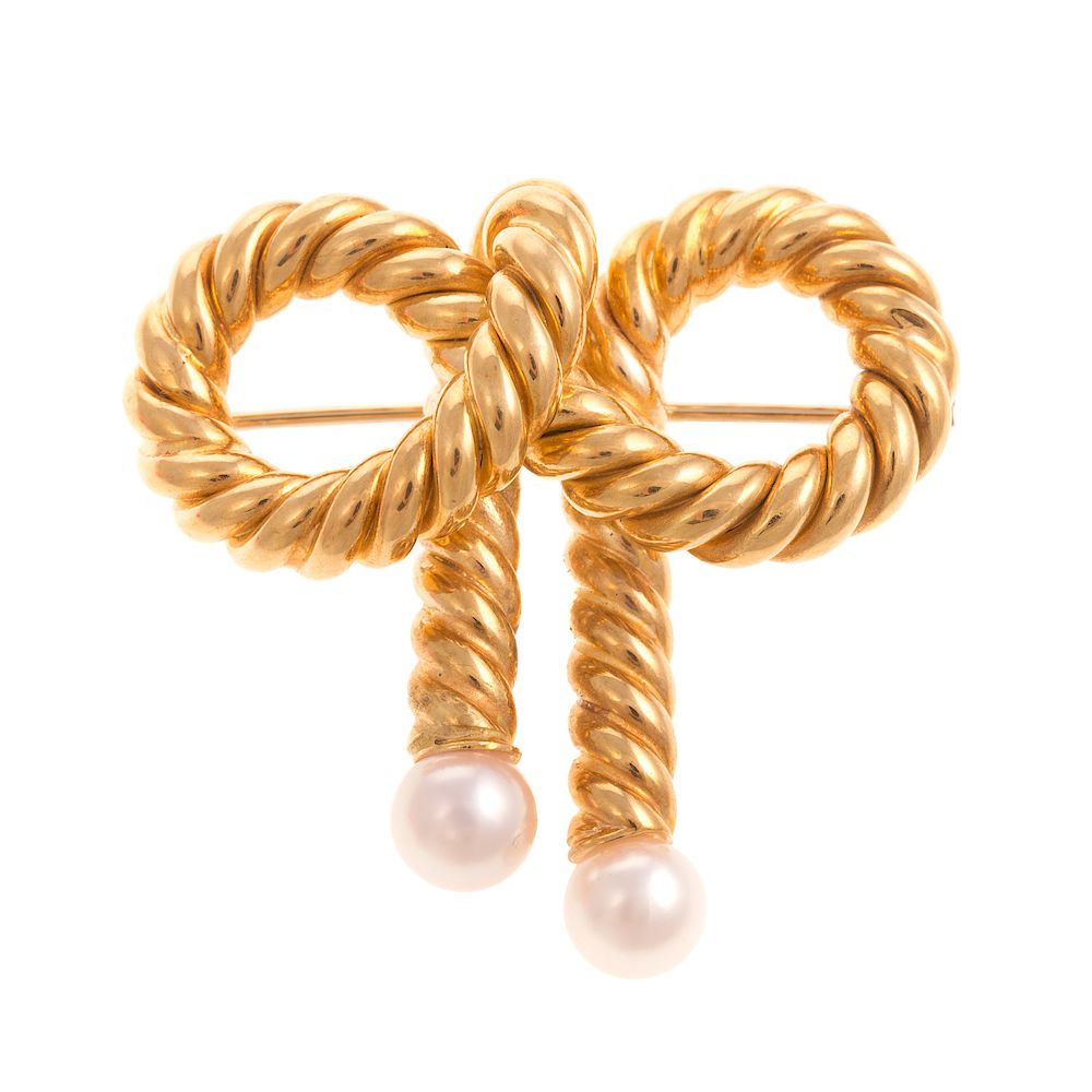 Appraisal: A Ladies Vintage Bow Brooch with Pearls in K K