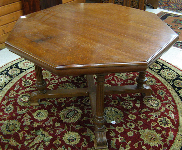 Appraisal: AN OAK CENTER TABLE Continental early th century having an