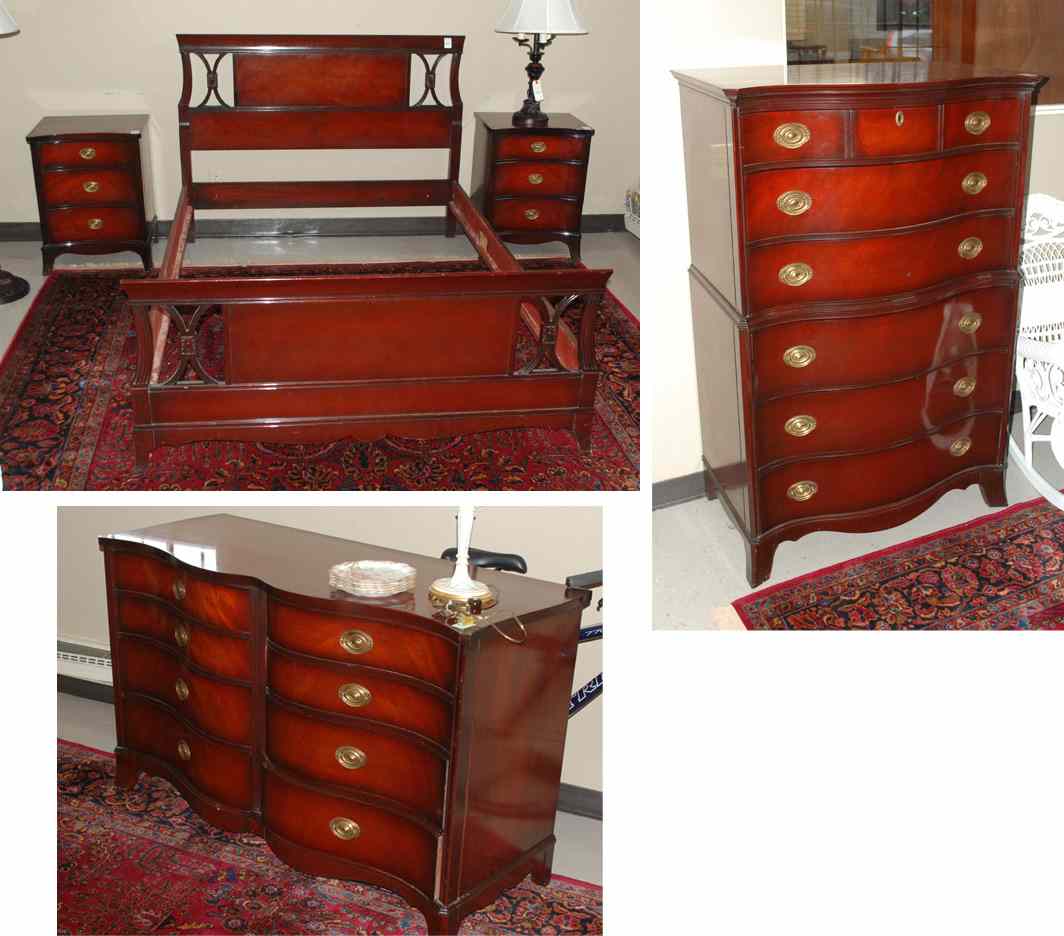 Appraisal: FIVE-PIECE AMERICAN FEDERAL STYLE BEDROOM FURNITURE SET White Furniture Co