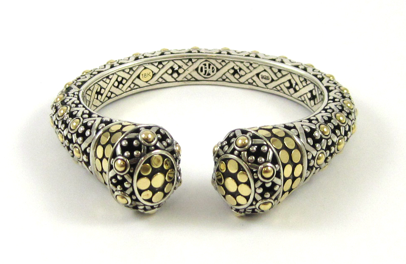 Appraisal: JOHN HARDY OVAL KICK CUFF BRACELET Jaisalmer Dot design with