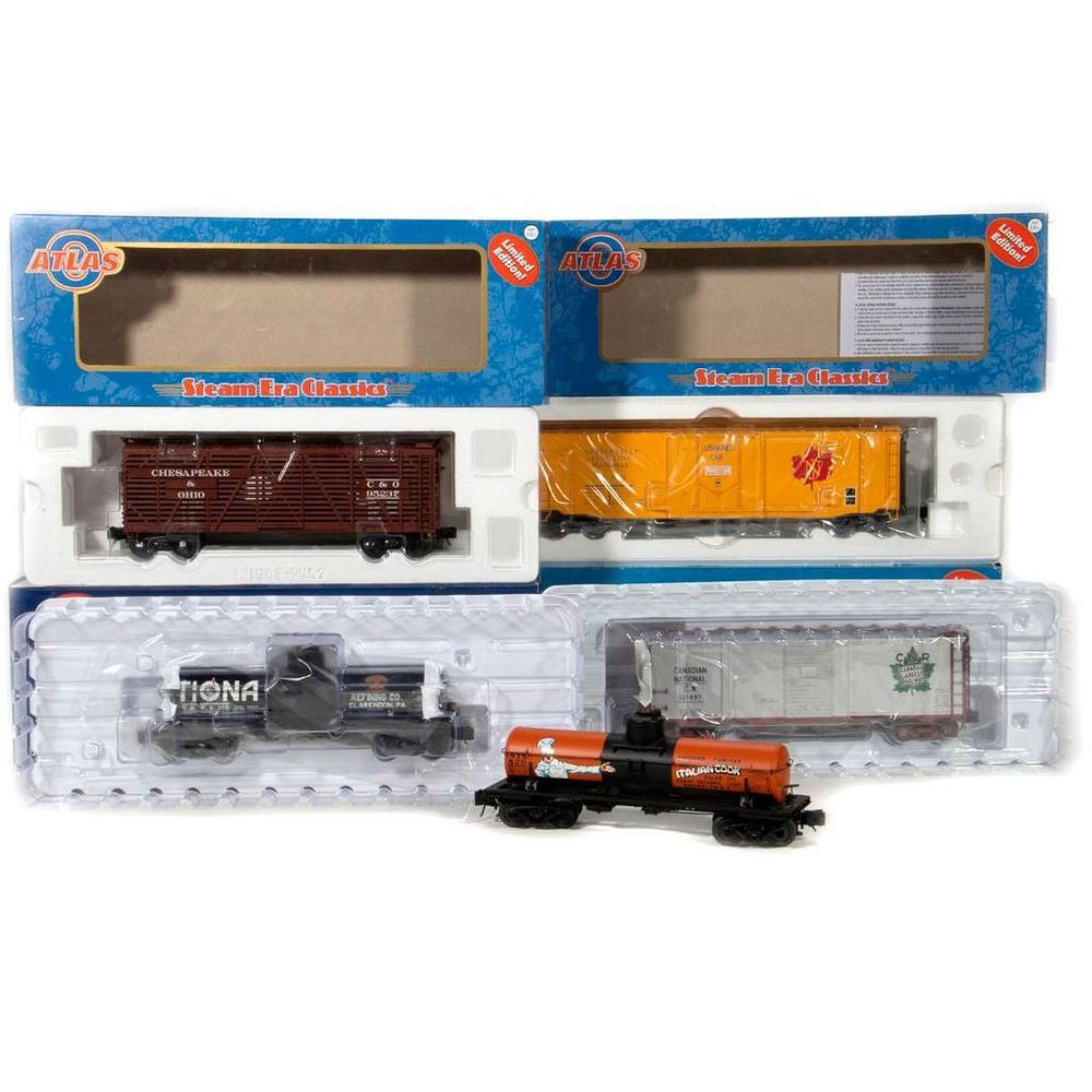 Appraisal: Atlas O Gauge Freight Cars - Tiona Refining Co Gallon