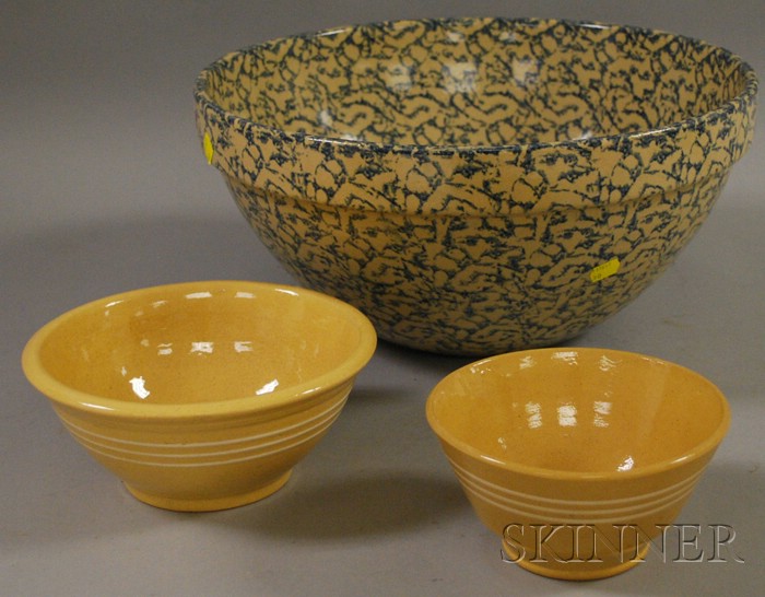 Appraisal: Large Spongeware Kitchen Bowl and Two Small Yellosware Bowls spongeware