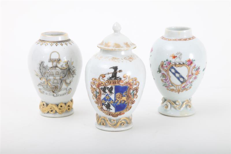 Appraisal: CHINESE EXPORT ARMORIAL PORCELAIN TEA CADDY AND ASSOCIATED COVER AND