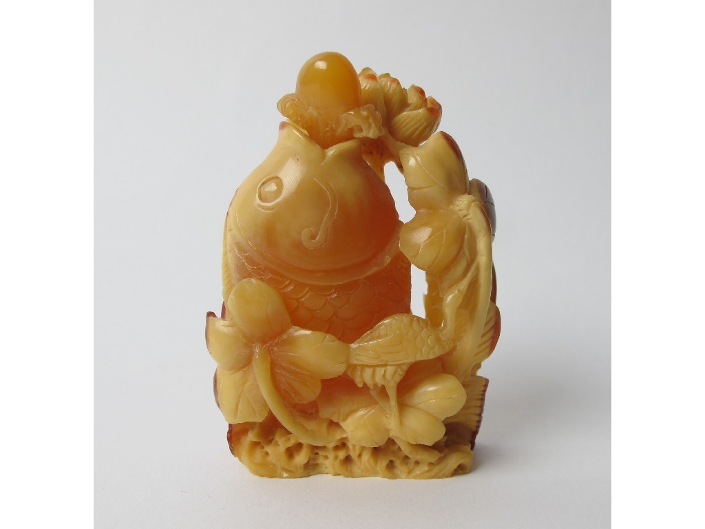 Appraisal: A Chinese hornbill snuff bottle carved with a fish with