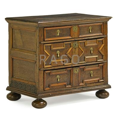 Appraisal: ENGLISH WILLIAM AND MARY DRESSER Condition Report