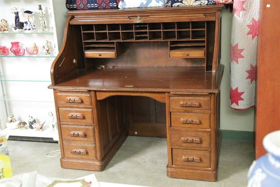 Appraisal: ROLL TOP DESK Oak and of typical form with tambour