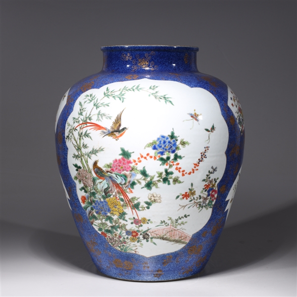 Appraisal: Chinese porcelain vase with bid scene and gold floral decorations