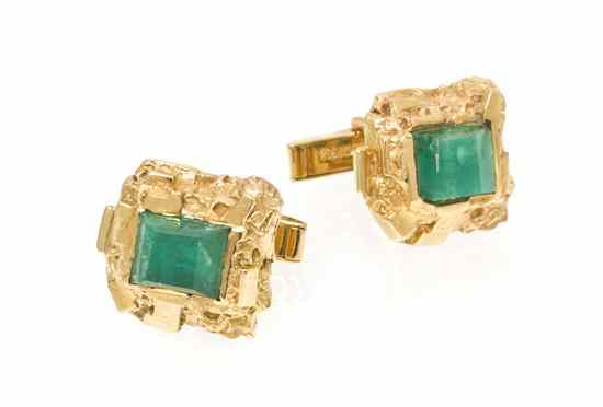 Appraisal: A Pair of Karat Yellow Gold and Emerald Cufflinks containing