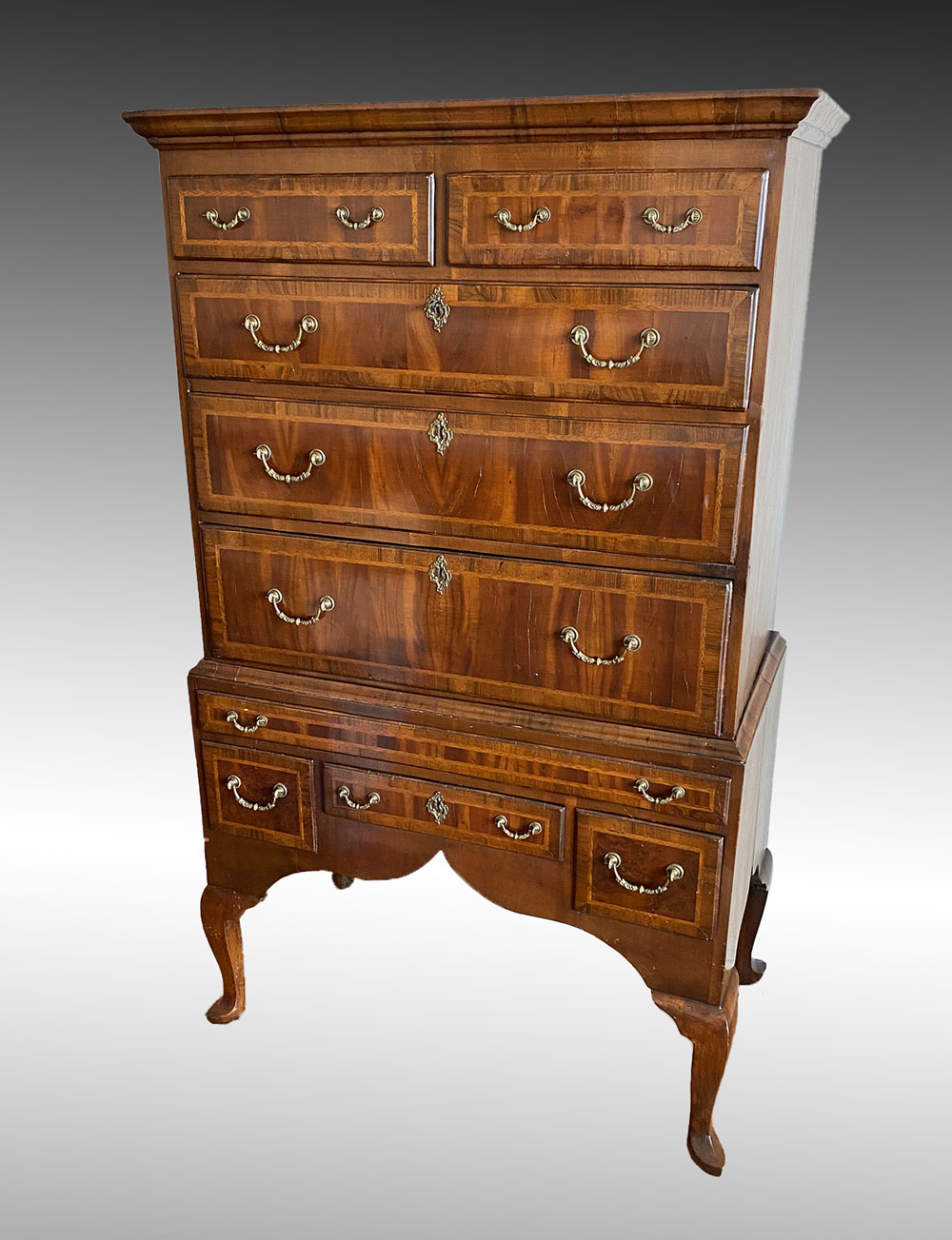 Appraisal: QUEEN ANNE CHEST ON STAND - small drawer over -