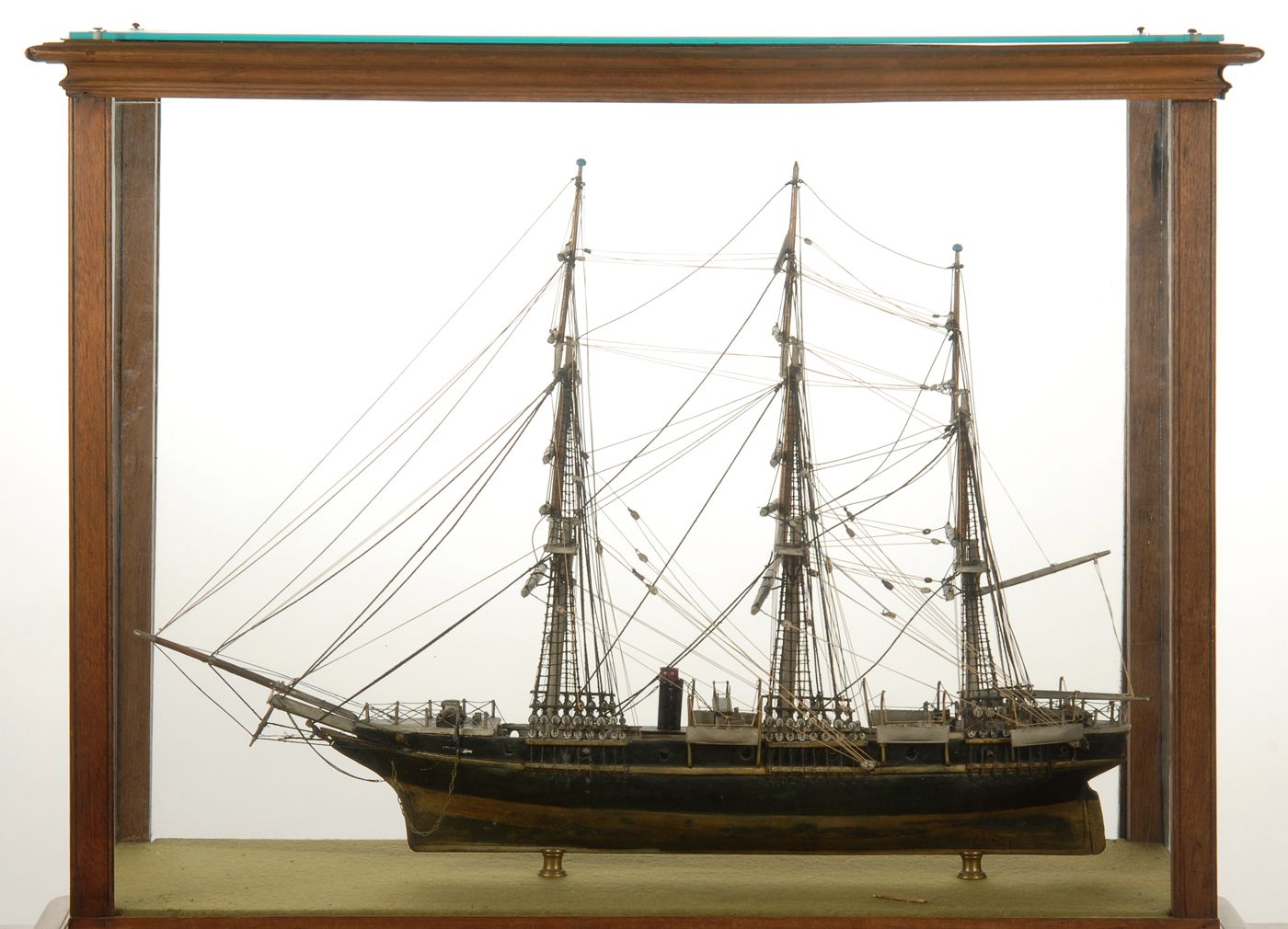 Appraisal: CASED MODEL OF THE CIVIL WAR STEAMER KEARSARGE th CenturyHeavily