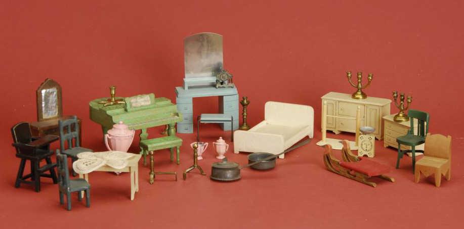 Appraisal: Vintage Dollhouse Furniture An assortment of early th century American