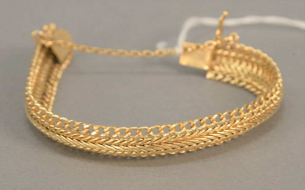 Appraisal: K gold mesh bracelet gr K gold mesh bracelet gr