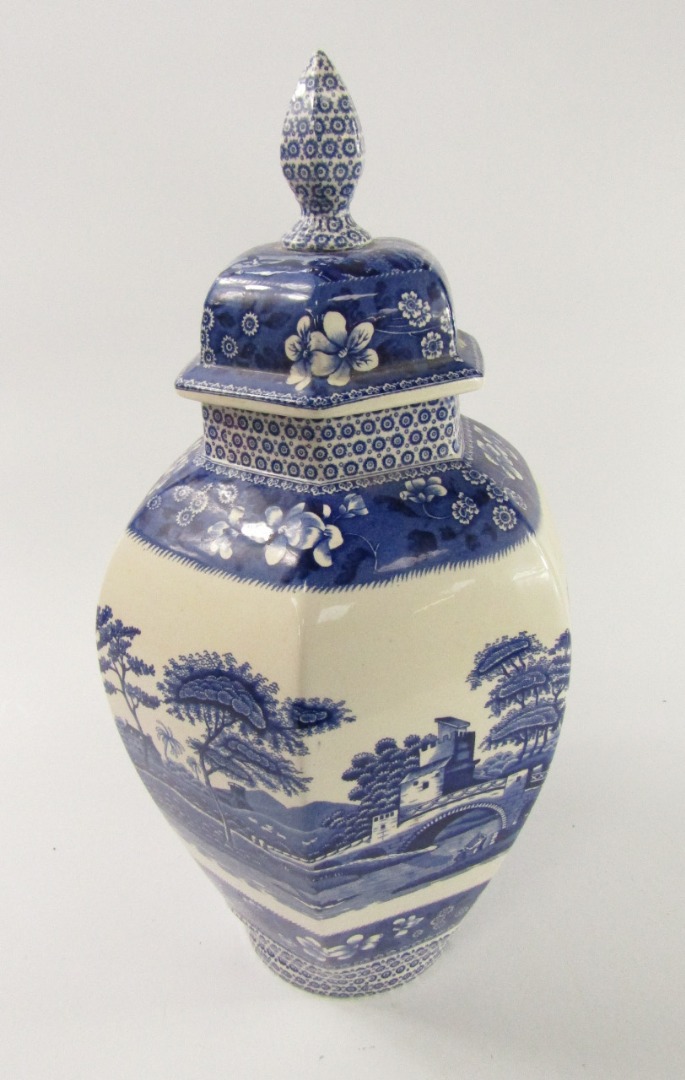 Appraisal: A Spode blue and white pottery hexagonal vase and cover