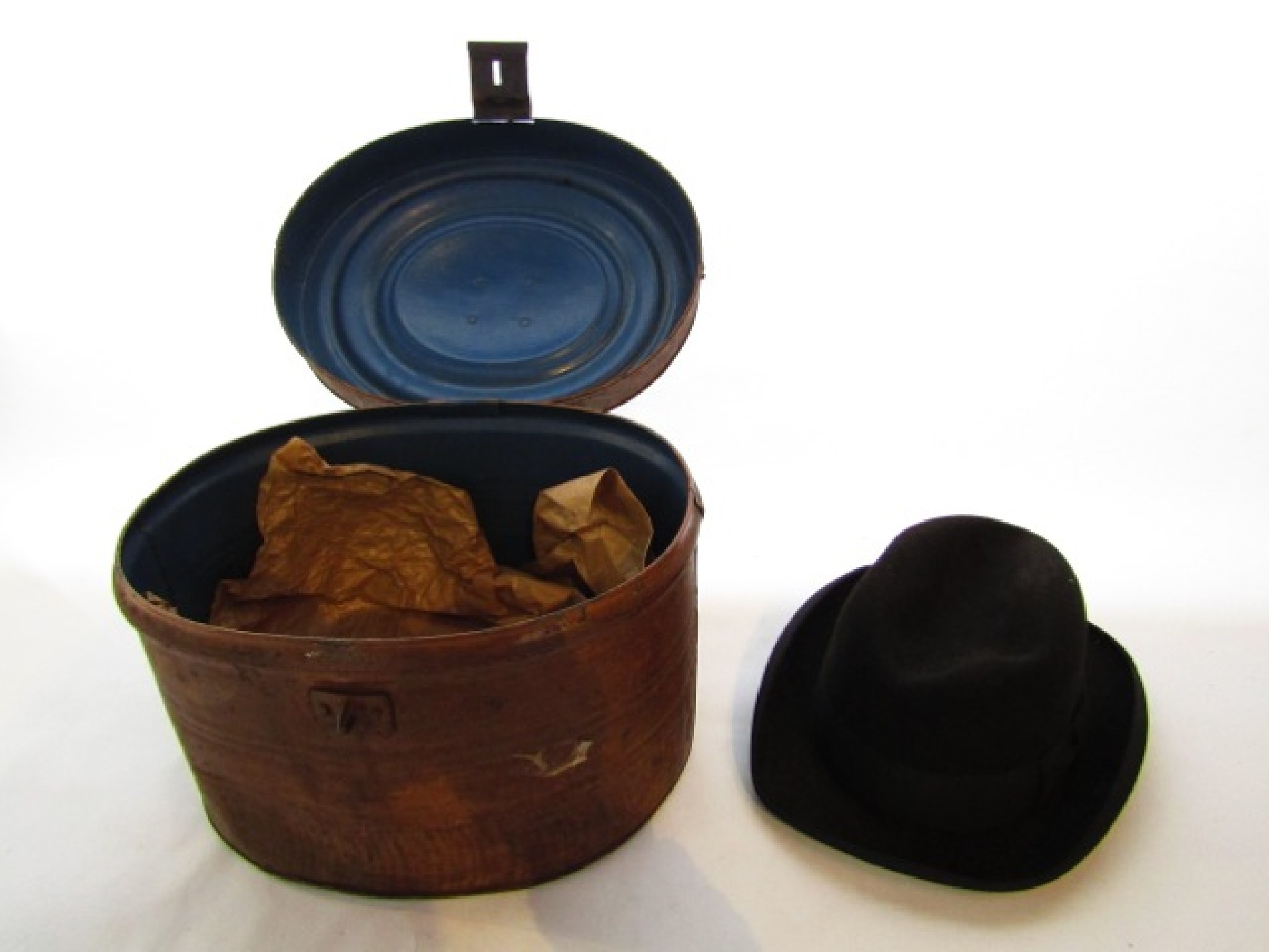 Appraisal: A late th century hat box of oval form with