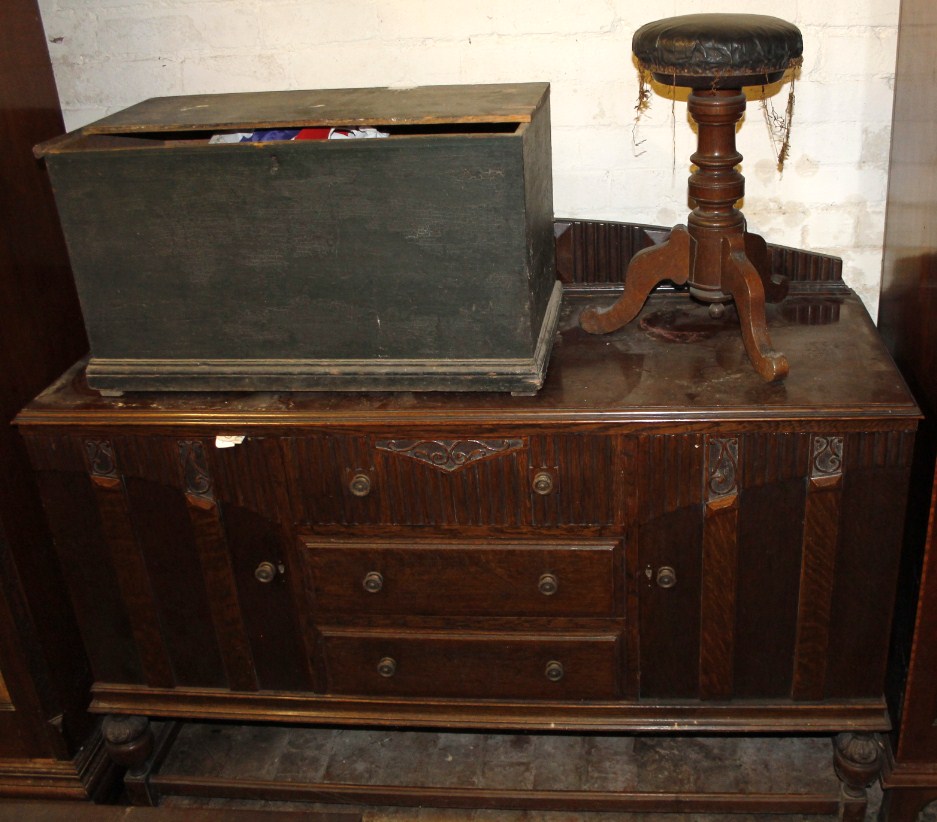 Appraisal: Sundry furniture to include an early thC oak sideboard a