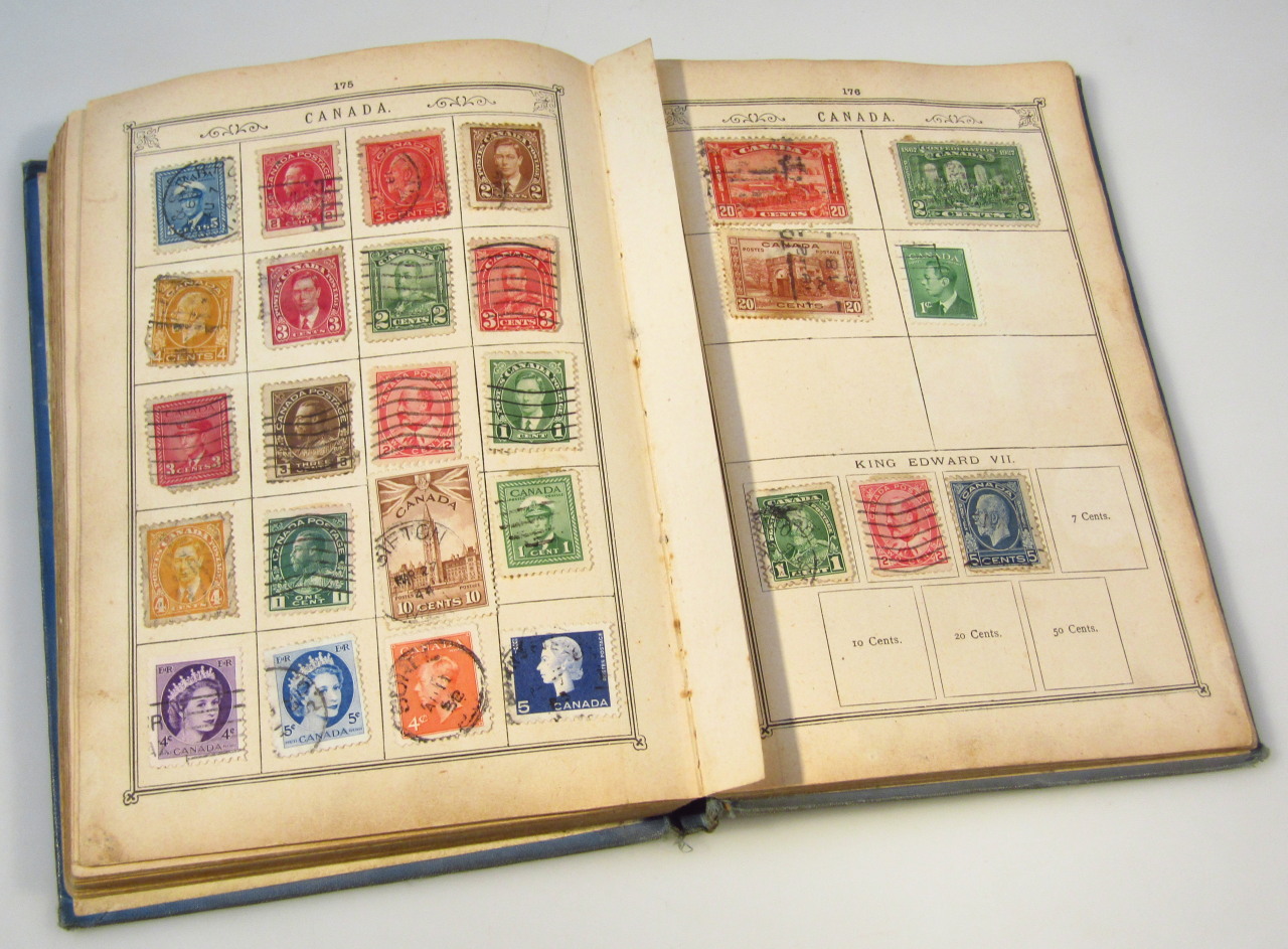 Appraisal: Various stamps to include a Lincoln stamp album containing a