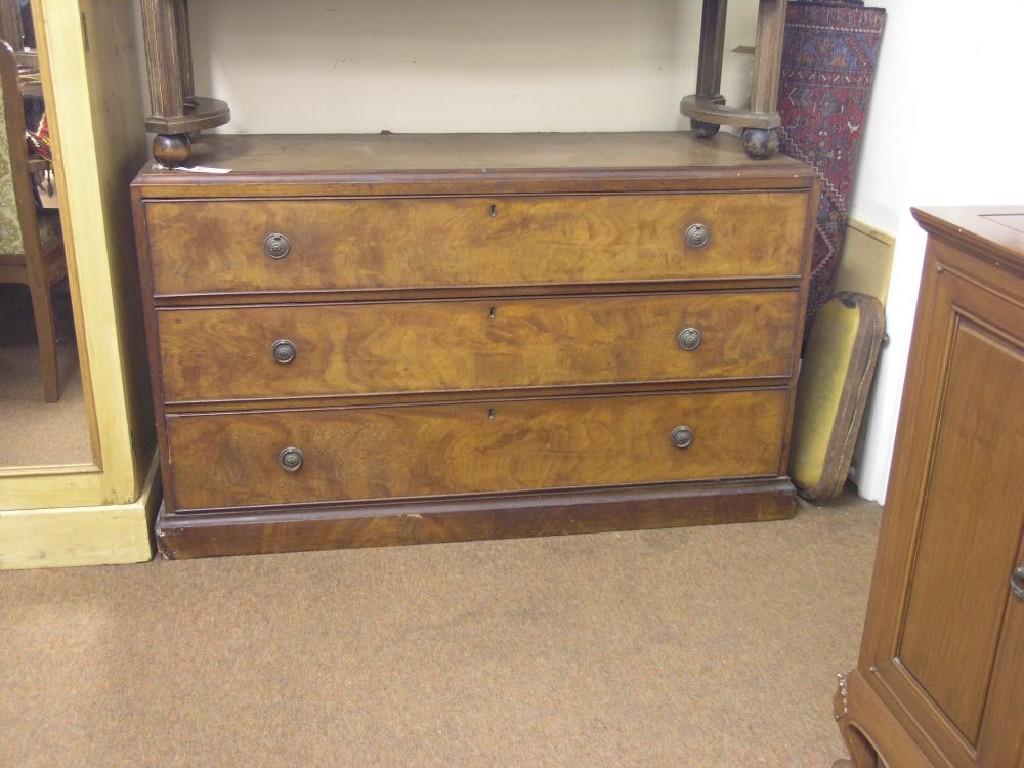 Appraisal: A Victorian mahogany chest of drawers modified three long oak-lined