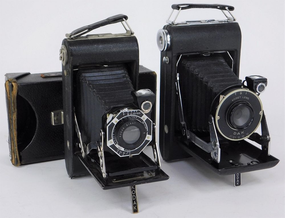 Appraisal: Lot of Kodak Folding Cameras Lot of Kodak folding cameras