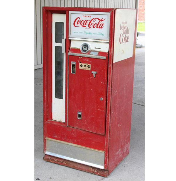 Appraisal: Cavalier Coca-Cola vending machine model CSS- FS t x d