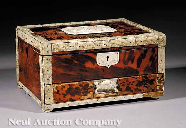 Appraisal: An Antique Continental Bone and Tortoiseshell Box edges defined by