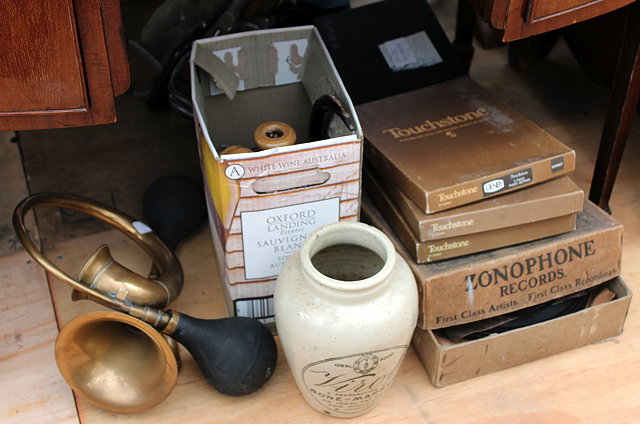 Appraisal: A QUANTITY OF VARIOUS MISCELLANEOUS ITEMS to include two car