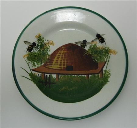 Appraisal: WEMYSS MEDIUM PLATE EARLY TH CENTURY decorated with bees and