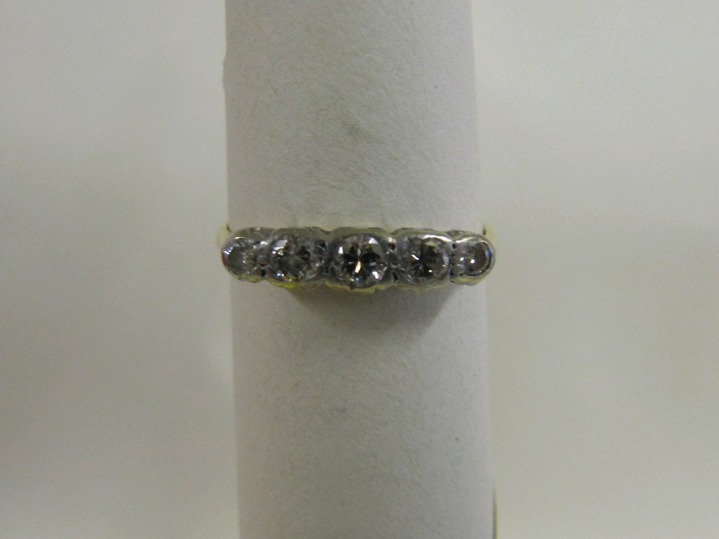 Appraisal: Edwardian ct gold diamond five stone ring