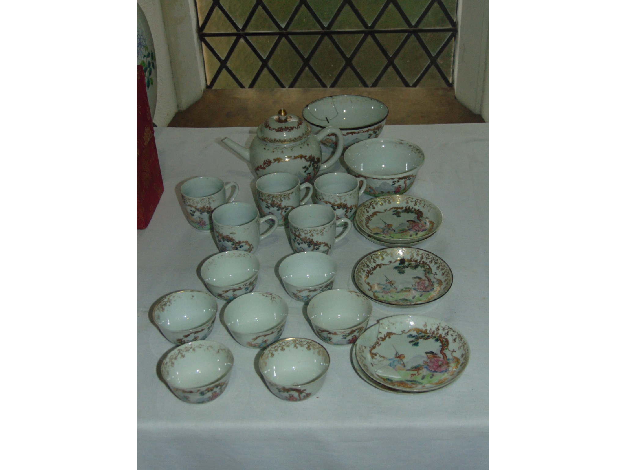 Appraisal: A collection of mid th century Chinese export teawares with