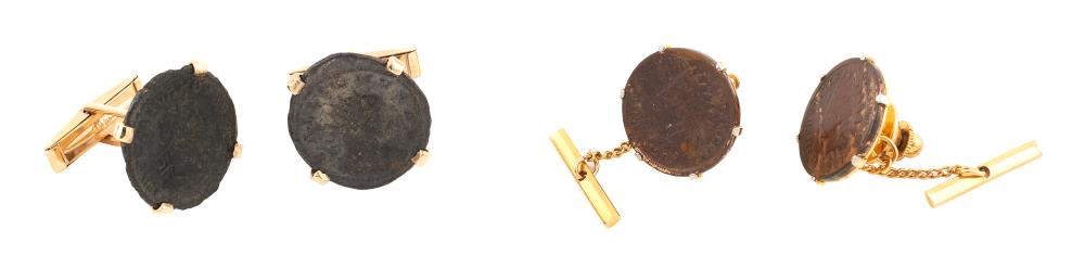 Appraisal: PAIR OF KT YELLOW GOLD CUFFLINKS BY DAVID MERRIN NEW