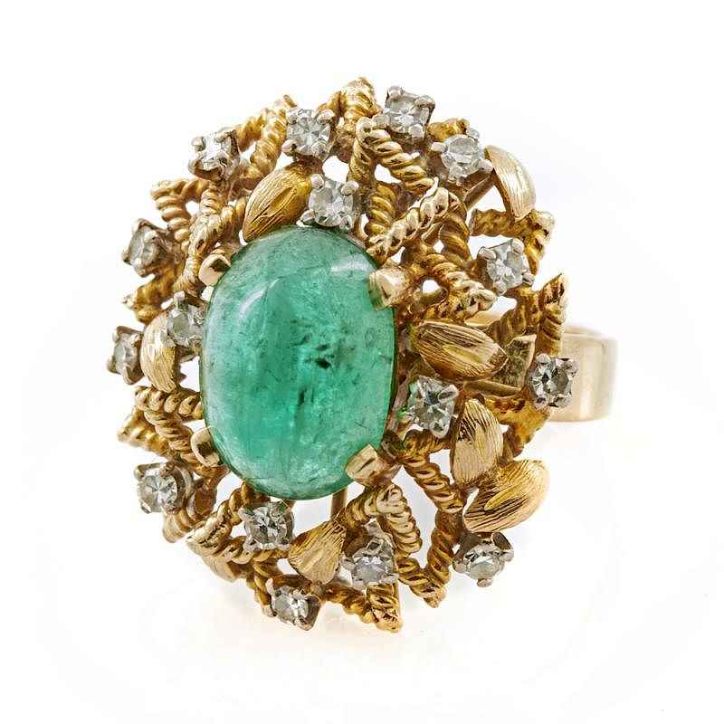 Appraisal: k Yellow gold emerald and diamond ring k Yellow gold