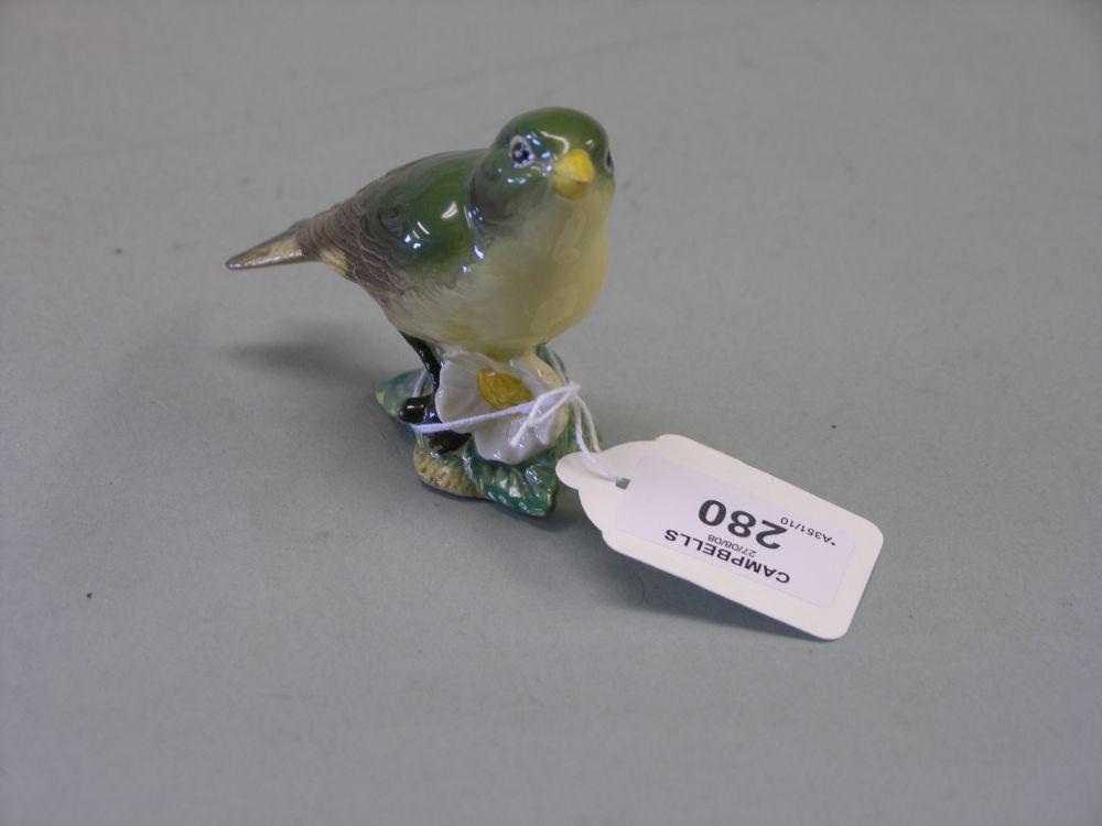 Appraisal: A Beswick greenfinch shape