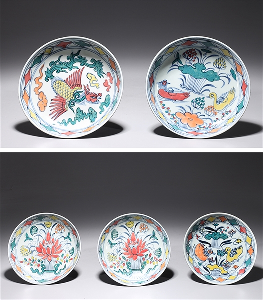 Appraisal: Group of five Chinese porcelain dishes each with six-character Xuande