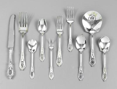 Appraisal: Wallace Rose Point sterling flatware pieces detailed list available Good