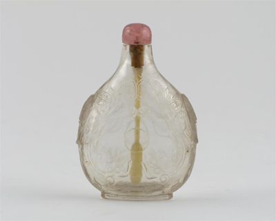 Appraisal: A Chinese rock crystal snuff bottle carved in low relief